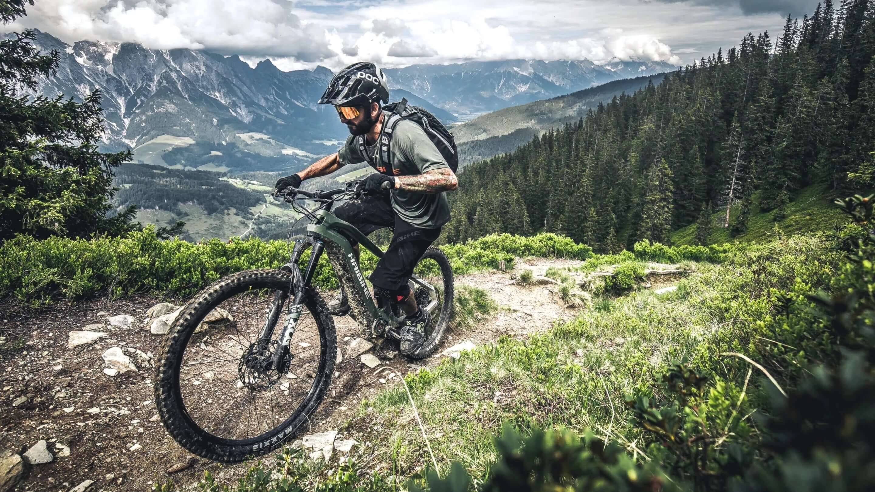 Mountain biking uk online